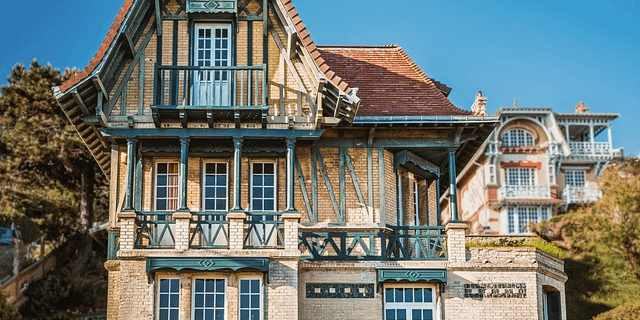Villas in Northern France